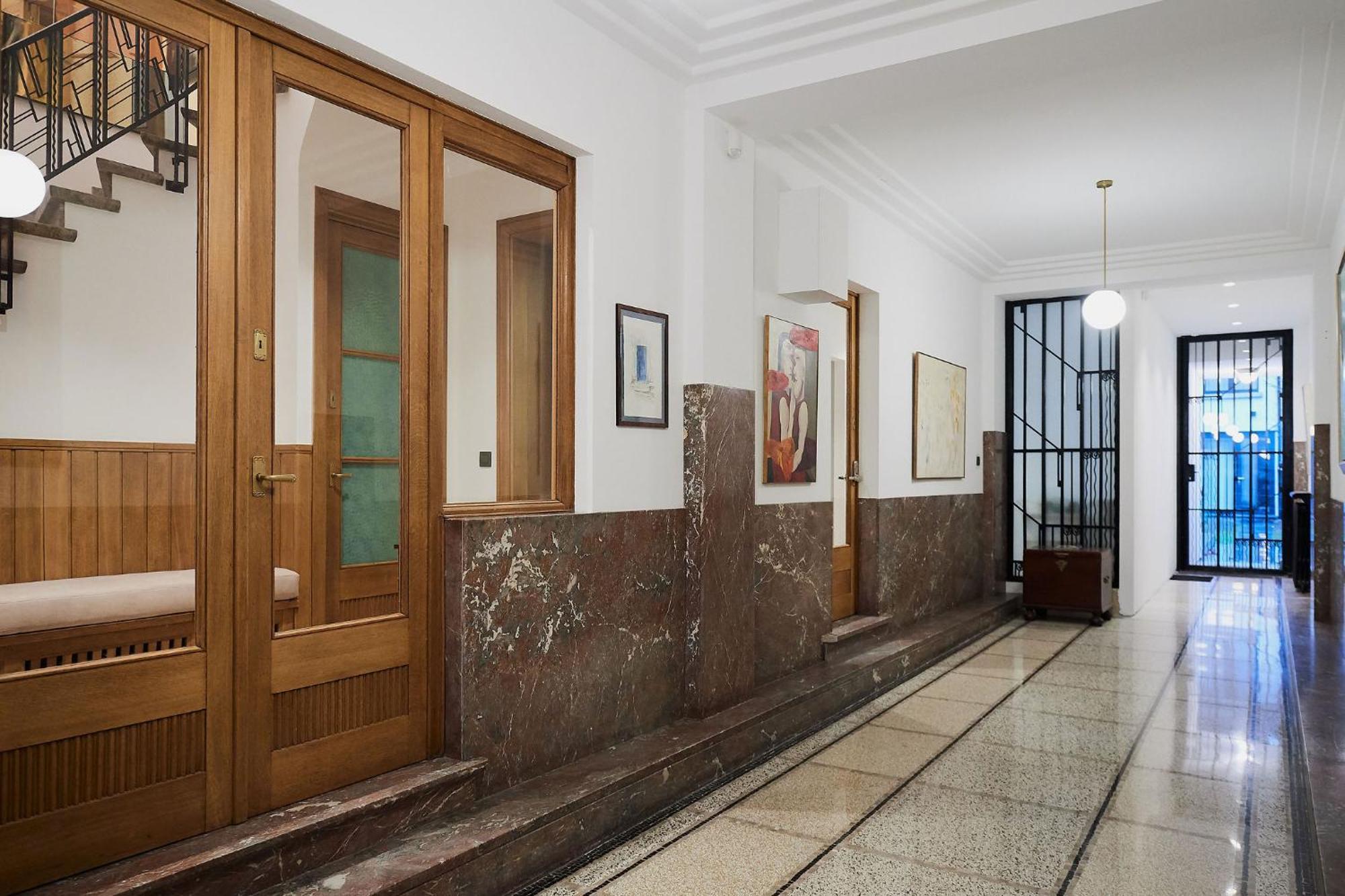 B&B Suites 124 Saint-Gilles Экстерьер фото